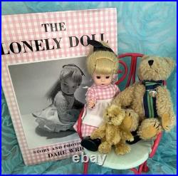 Madame Alexander 8 Edith the Lonely Doll/ Bears / Book