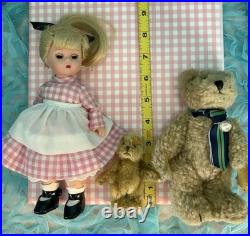 Madame Alexander 8 Edith the Lonely Doll/ Bears / Book