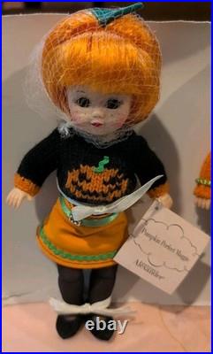 Madame Alexander 8 Halloween Gift Set, Maggie & Wendy Pre-owned NOT USED