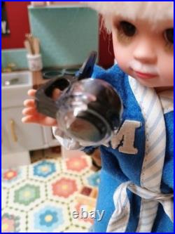 Madame Alexander 8 LAST cup of COFFEE DIORAMA