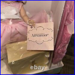 Madame Alexander 8'Shopping For Mommy'- A Neiman Marcus Exclusive MINT 7of 75