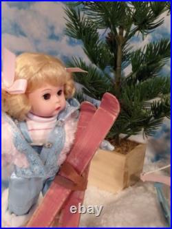 Madame Alexander 8 Sledding Wendy #36015 DIORAMA
