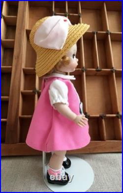 Madame Alexander 8 Vintage Bend Knee Walker RARE GODC Tea at the Waldorf Outfit