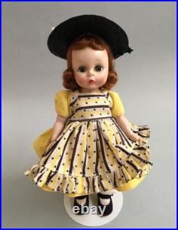 Madame Alexander 8 Wendy Loves School Dresses SLW #348 (1956-1957)