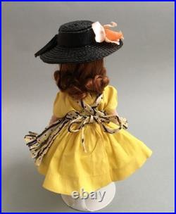 Madame Alexander 8 Wendy Loves School Dresses SLW #348 (1956-1957)