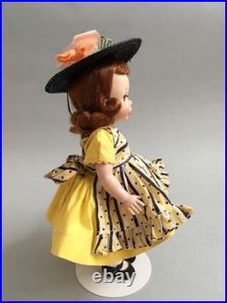 Madame Alexander 8 Wendy Loves School Dresses SLW #348 (1956-1957)