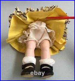 Madame Alexander 8 Wendy Loves School Dresses SLW #348 (1956-1957)