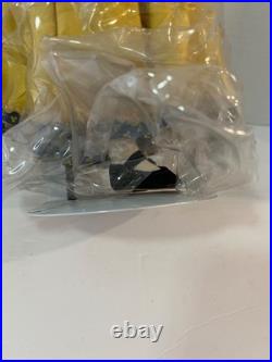 Madame Alexander AMY Era 1950's Est 1957 Teffeta Dress Yellow Stand