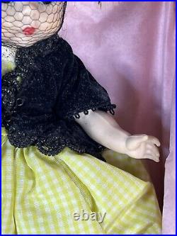 Madame Alexander AUNT AGATHA with box 1957 Alexander-Kin pls read