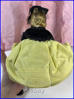 Madame Alexander AUNT AGATHA with box 1957 Alexander-Kin pls read