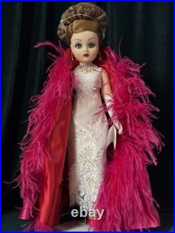 Madame Alexander By Arnold Scaasi Cissy Doll LE Tag LE 2500