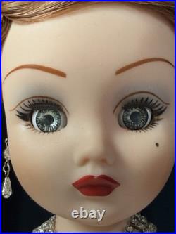 Madame Alexander By Arnold Scaasi Cissy Doll LE Tag LE 2500