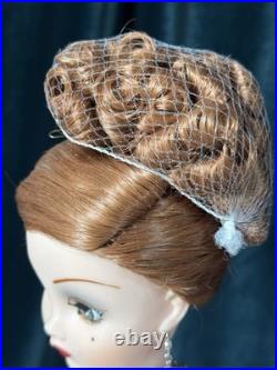 Madame Alexander By Arnold Scaasi Cissy Doll LE Tag LE 2500