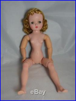 Madame Alexander CISSY Blonde Doll 20 with clothes