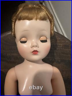 Madame Alexander CISSY Doll 1955 56 Straight Bangs Top Knot