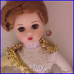 Madame Alexander Carol Of the Bells Rockette 2008 Doll Stand COA 10 Radio City