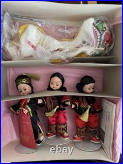 Madame Alexander Chinese New Year Set 21050 New in Box