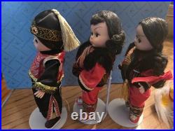 Madame Alexander Chinese New Years 8 Dolls, 21050, 3 piece with Lion Costume, Box