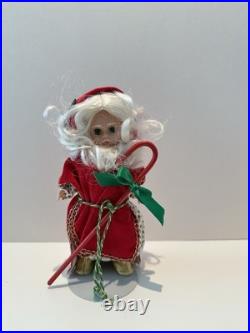 Madame Alexander Christmas Bundle SIX 8 DOLLS With Stand