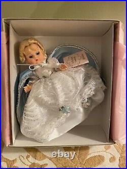 Madame Alexander Cinderella at the Ball MINT CONDITION (never removed from box)