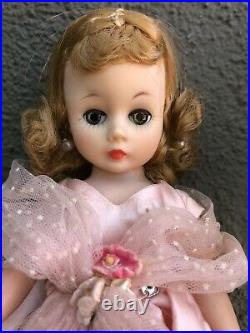 Madame Alexander Cissette Doll Original 1950s Tagged