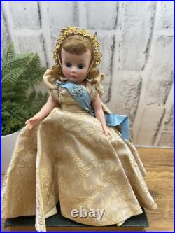 Madame Alexander Cissette Queen Elizabeth Coronation Doll Vintage 10-inch