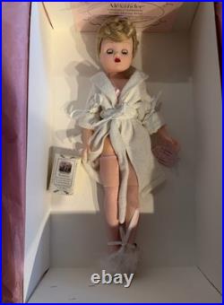 Madame Alexander Cissy 21 Yardly Morning Ritual 311/500 Includes Box + Extras