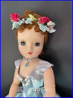 Madame Alexander Cissy Doll In Tagged All Original Outfit 1956