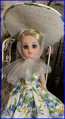 Madame Alexander Coco, 16 Inch Doll, Riviera Nights, Complete Set, No Stand