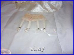 Madame Alexander Composition Wendy Bride 14 1942 Lovely Lingerie Also Incl