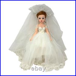 Madame Alexander Couture 17 Cissy Limited Edition Bride Doll in