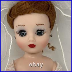 Madame Alexander Couture 17 Cissy Limited Edition Bride Doll in