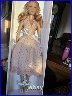 Madame Alexander Desperate Housewives Lynette Scalvo Doll MI 16 Collector