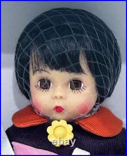 Madame Alexander Doll 49645 Apple Umpkin Festival Very Rare