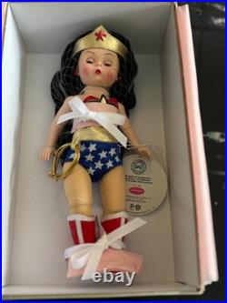 Madame Alexander Doll 8 DC Comics 70000 Wonder Woman New in Box T
