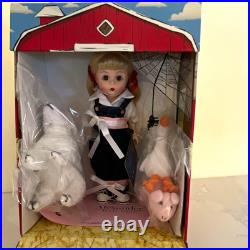 Madame Alexander Doll Club Charlotte's Web 8in Doll Barn Box Set Accessories