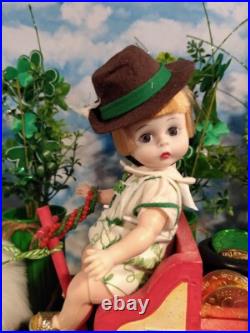 Madame Alexander Dolls 8 St Patrick's Day DIORAMA
