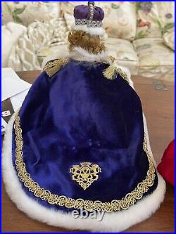 Madame Alexander Dolls Queen Elizabeth I & Queen Elizabeth II Coronation Doll