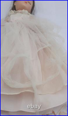 Madame Alexander ELISE 15 Brunette Doll with Tagged Gown Vintage 1957