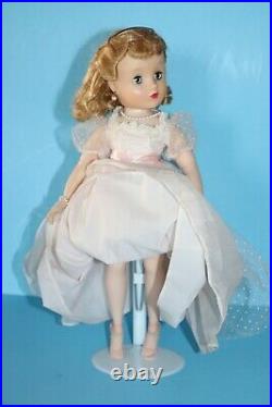Madame Alexander Elise Doll Pink Bridesmaid 1957