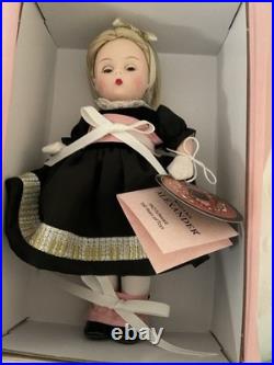 Madame Alexander FAO SCHWARZ 160 YEARS OF TOYS 8 Doll #20616