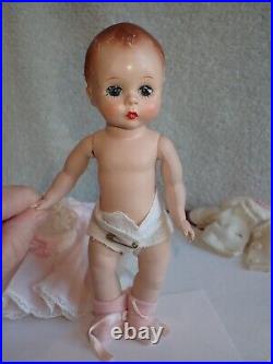 Madame Alexander Kins Doll 8 Little Genius Beautiful Example