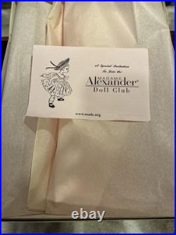 Madame Alexander Kong The 8th Wonder of the World Doll #41950