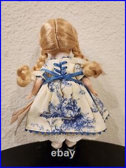 Madame Alexander La Petite Mademoiselle Doll 37210 Rare NEW IN BOX
