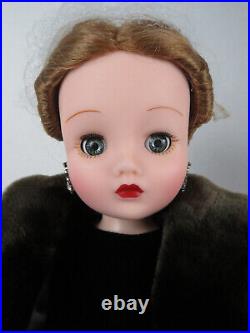 Madame Alexander Lavenesque Yardley Cissy Doll MIB with Table Bowl & Mug