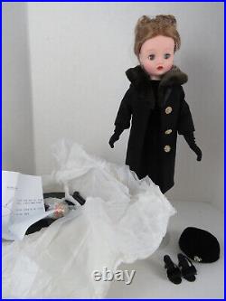 Madame Alexander Lavenesque Yardley Cissy Doll MIB with Table Bowl & Mug