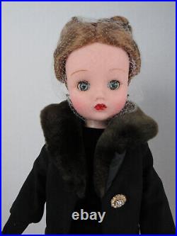 Madame Alexander Lavenesque Yardley Cissy Doll MIB with Table Bowl & Mug