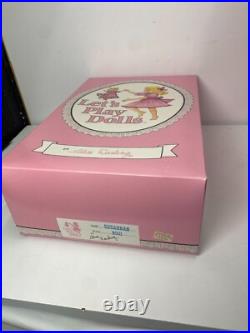 Madame Alexander Let's Play Dolls Alice Darling Susannah 9901 14 in Doll with Box