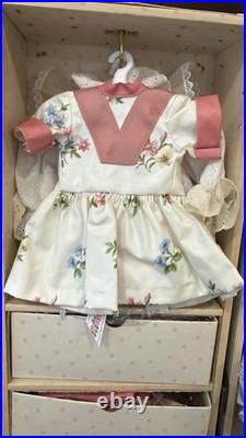 Madame Alexander Let's Play Dolls By Alice Darling Trunk Set 14 Doll with Dresses