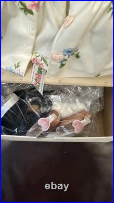 Madame Alexander Let's Play Dolls By Alice Darling Trunk Set 14 Doll with Dresses